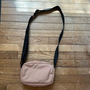 Baggu Camera Crossbody Bag